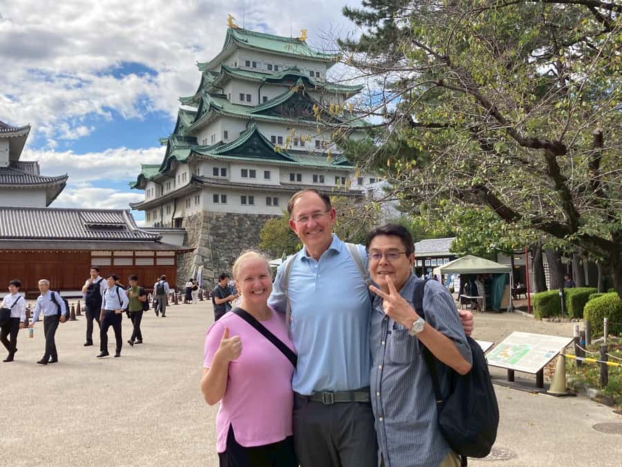 2.5-Hour Nagoya Tour: Castle History, Local Food & City View - Ninomaru Garden and the castle grounds