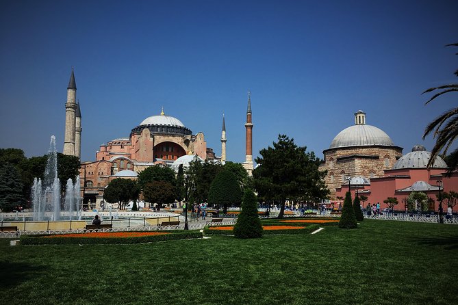 2-Day Private Istanbul: Old City + Food Tour (Tickets+Tastings) - Grand Bazaar: shopping with a human translator