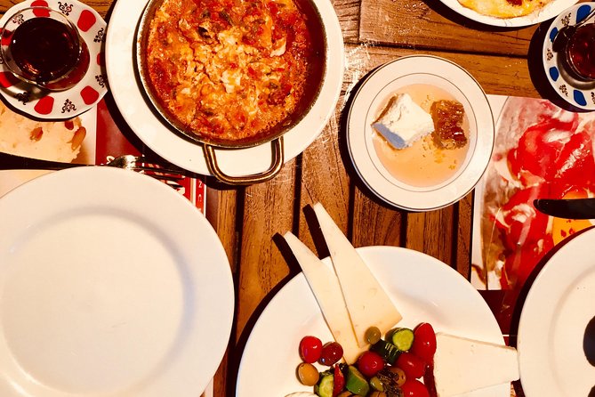 2-Day Private Istanbul: Old City + Food Tour (Tickets+Tastings) - A Turkish breakfast in Karakoy