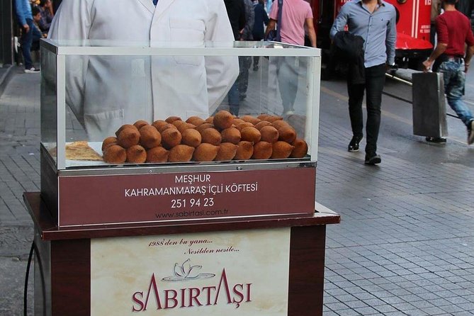 2-Day Private Istanbul: Old City + Food Tour (Tickets+Tastings) - Ferrying from Europe to Kadikoy