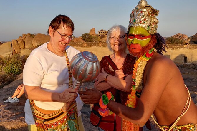 2 days Private tour of Hampi world heritage site from Bangalore by car - The early start and long road to Hampi