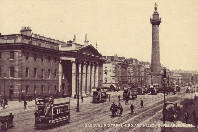 2-Hour Historical Walking Tour from Dublin - Trinity College and the Book of Kells
