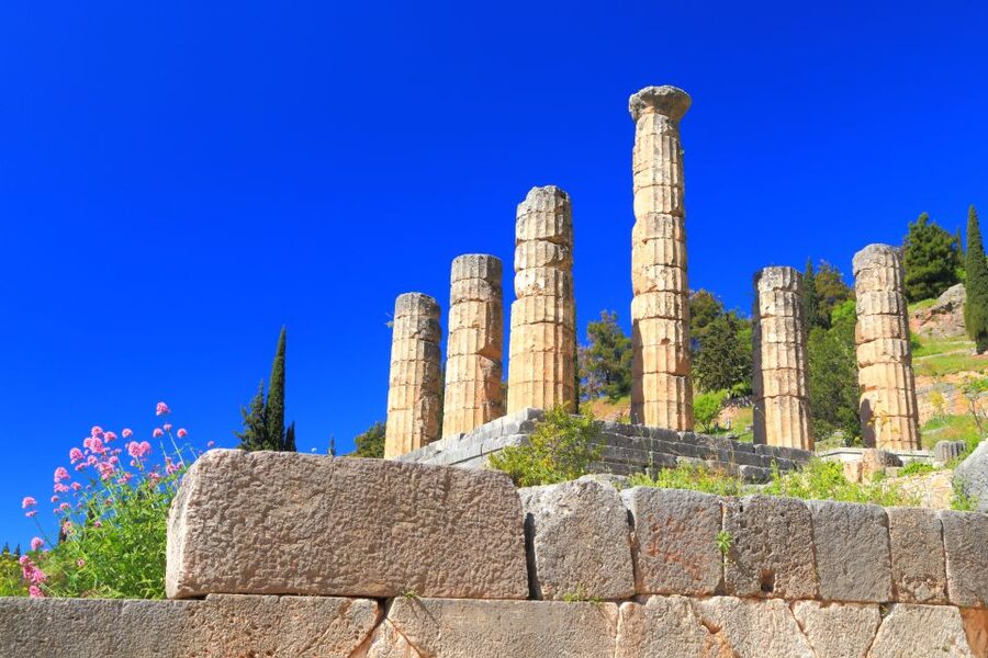 3-Day Ancient Greek Archaeological Sites Tour from Athens - The guides make a real difference