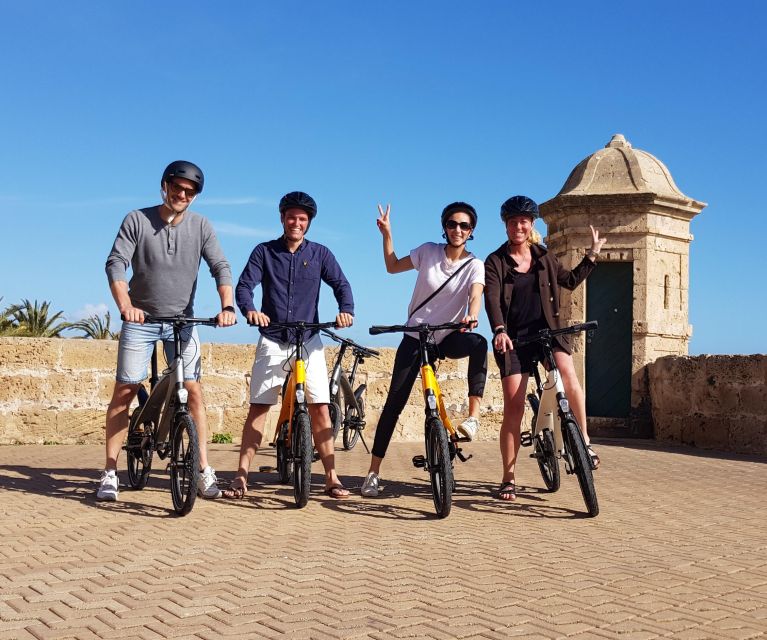 3 Hours Historic E-Bike Tour in Palma de Mallorca - Convent traditions and a small local treat