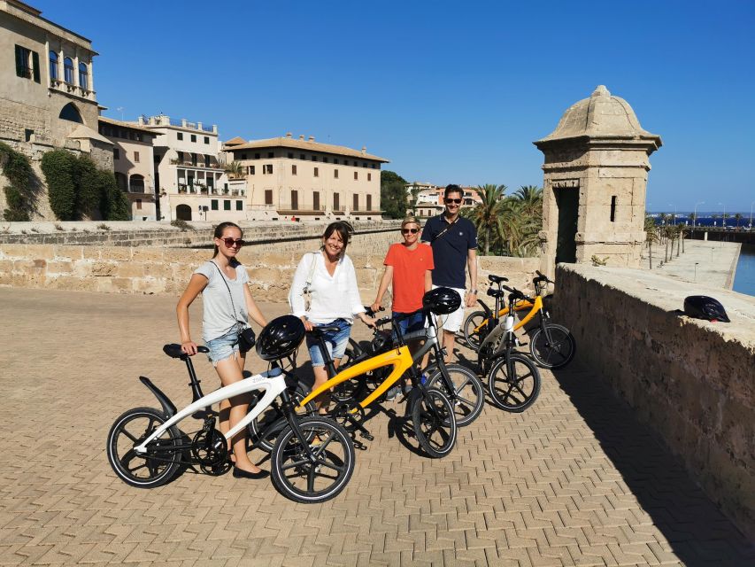 3 Hours Historic E-Bike Tour in Palma de Mallorca - Following the sea-facing bike path