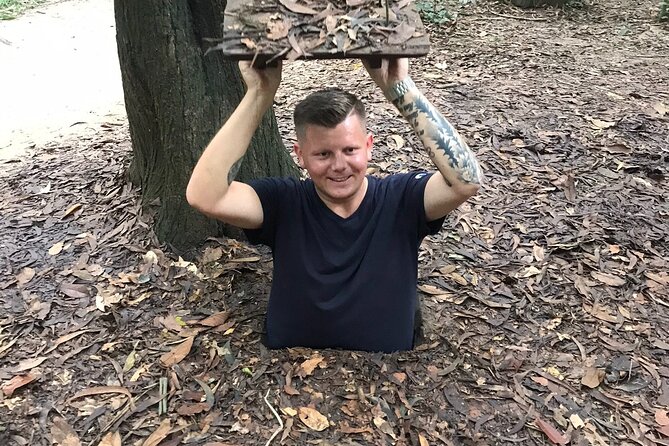 6 Hours Historical Tour in Cu Chi Tunnel with Free Snack - Crawling Through a Short Tunnel