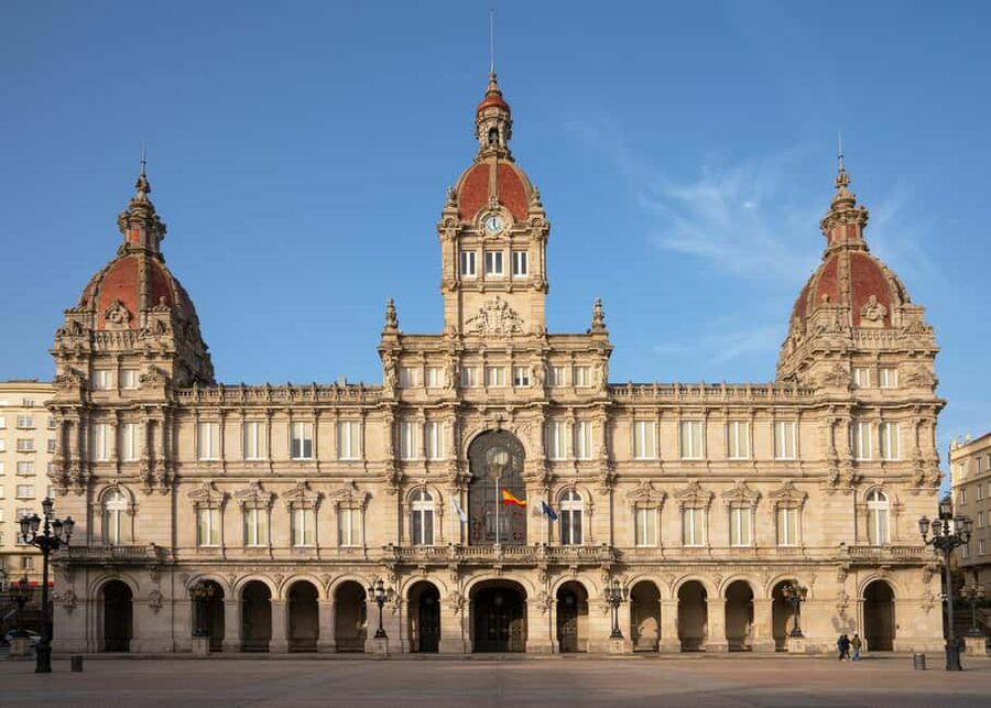 A Coruña: Historic Walking Tour Old Town and Highlights - María Pita Square and the city’s civic heart