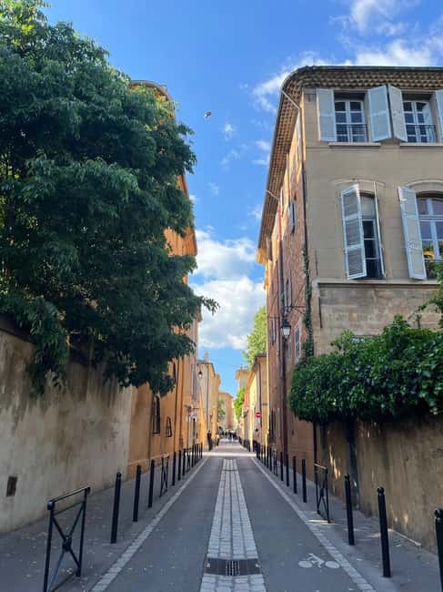 Aix-en-Provence: Between History and City Charm - Lycée Mignet and the young Paul Cézanne