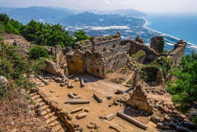 Alanya: Ancient Ruins & Hidden Coves of Gazipaşa w/ Cave - Syedra: ruins with room to look around