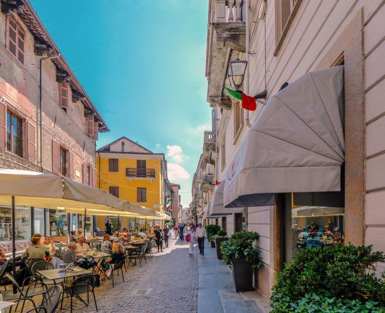 Alba: Historic Town Highlights Guided Walking Tour - Meeting at Piazza Risorgimento