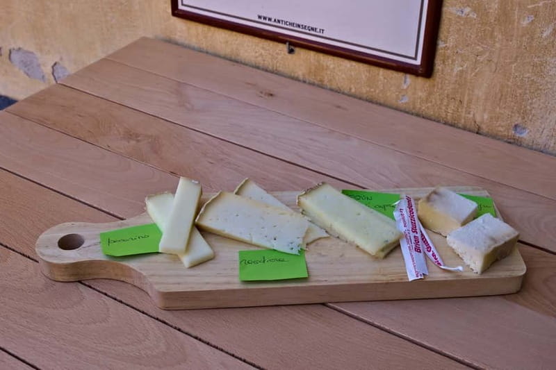 Alba: History Walking Tour and Food Tasting with a Local - Starting on Via Govone 5