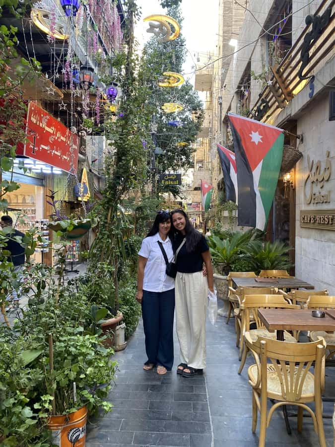 Amman Heritage Tour: Street Food, Local Culture & Art - What the private format means for you