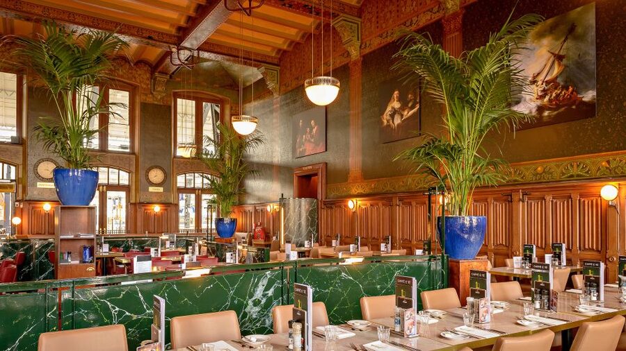 Amsterdam: 3-Course Meal in Historic 1st Class Waiting Rooms - Value at $61 depends on what you order
