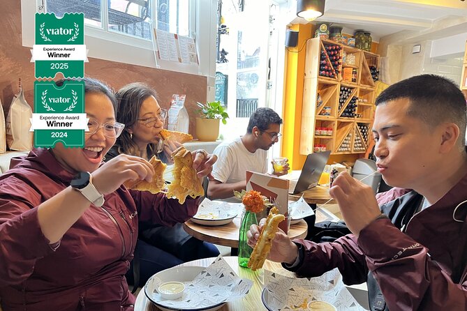 Amsterdam Food and Cultural Tour with Tastings - Crooked houses and canal-side stories at Torensluis
