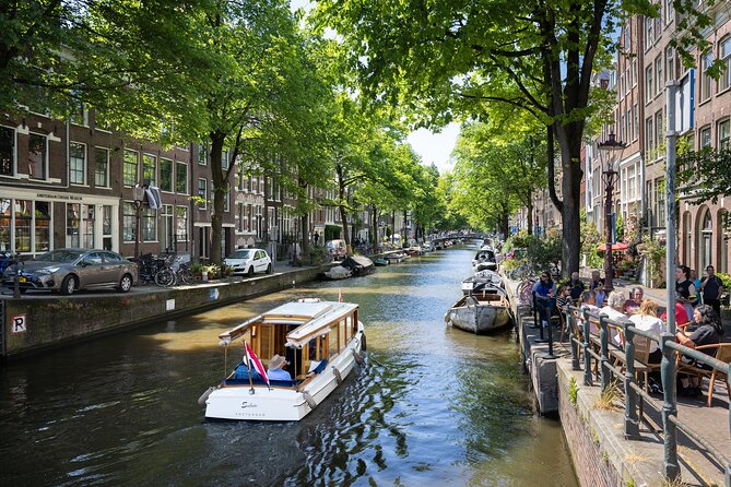 Amsterdam High-End Dutch Food & History Tour - Up to 8 guests - Sunday and Monday bring a different meal