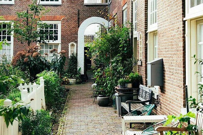 Amsterdam High-End Dutch Food & History Tour - Up to 8 guests - Ending at the birthplace of New York