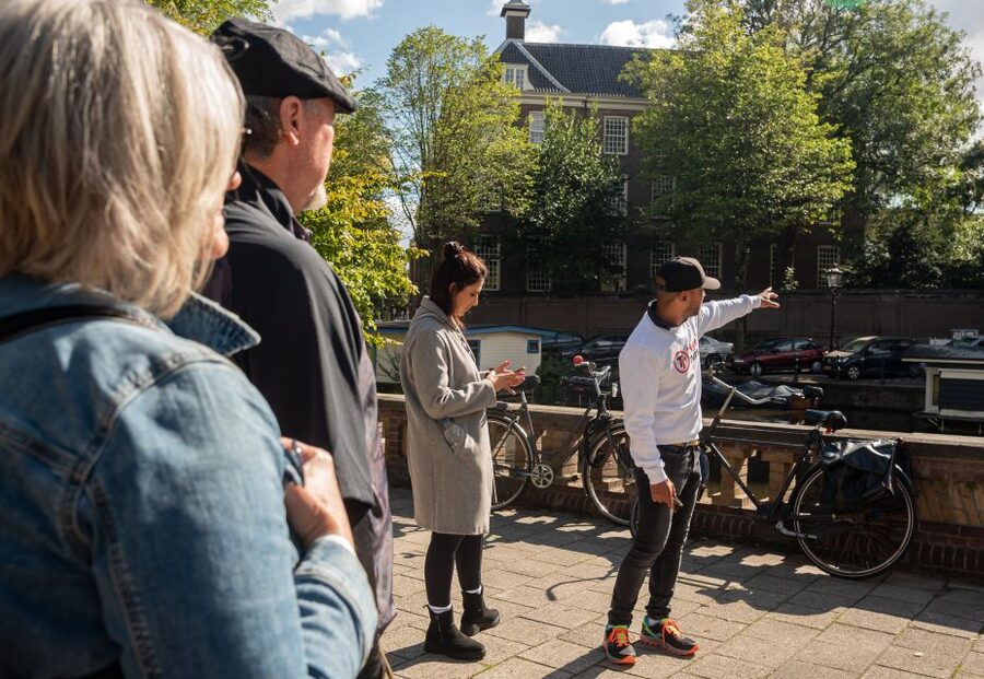 Amsterdam: Highlights & History Walking Tour - Dam Square, the Royal Palace, and Begijnhof