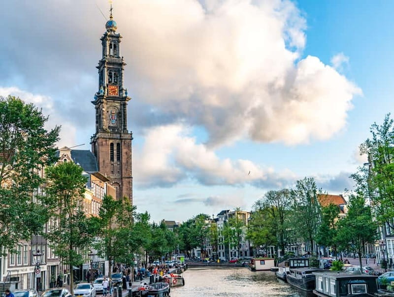 Amsterdam: Historic City Centre Canal Cruise - The boat setup matters more than you might expect