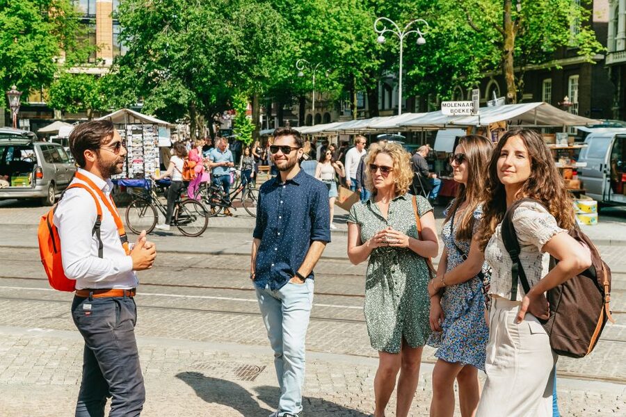 Amsterdam: Historical Highlights Walking Tour with Tasting - Begijnhof, the Flower Market, and the Mint Tower
