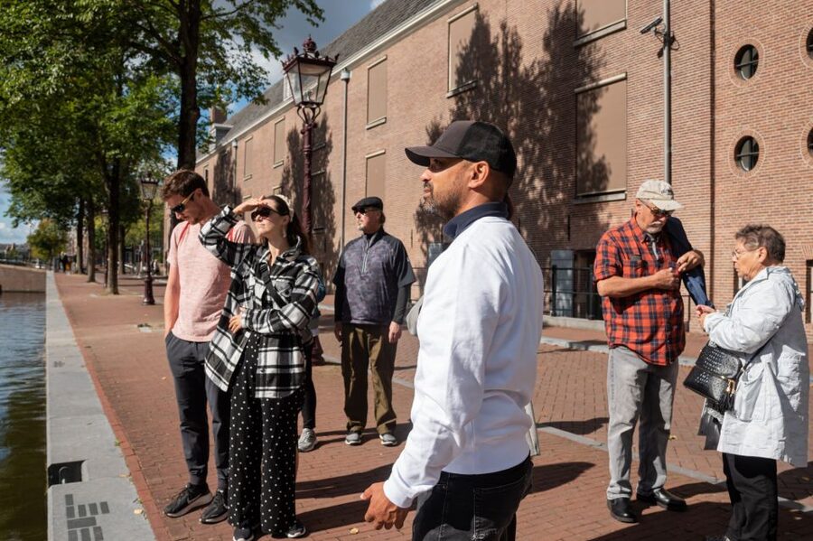 Amsterdam: Jewish Quarter and History Guided Tour - Anne Frank’s House and the story of the diary