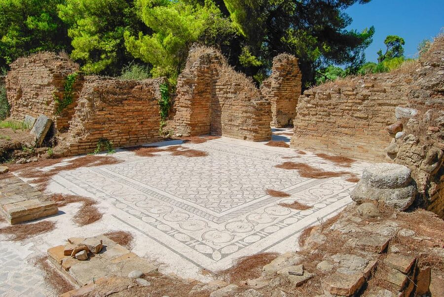 Ancient Olympia Entry Ticket & Virtual Reality Audio Tour - The Temple of Hera and the Olympic flame