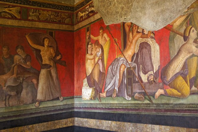 Ancient Pompeii Private Tour: Skip the Line & Kid-Friendly Option - Timing, heat, and crowds