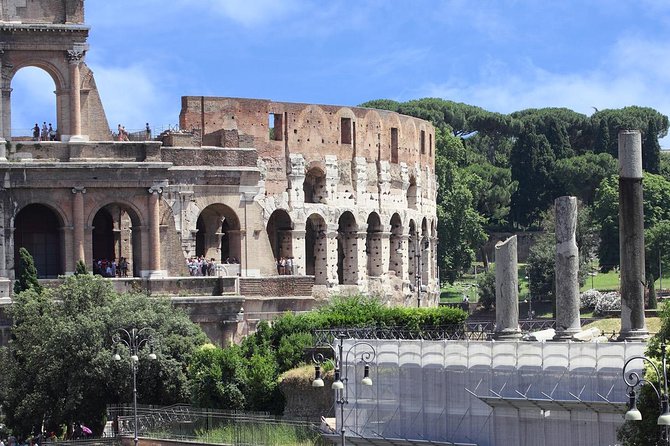 Ancient Rome Guided Tour: Colosseum, Forum and Palatine & Pick Up - The Via Sacra and the Roman Forum