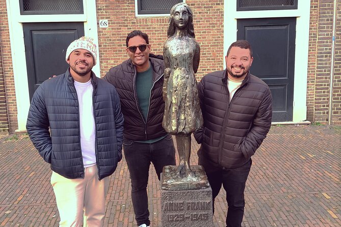 Anne Frank and Amsterdam Jewish History Walking Tour - Kattengat and the people who hid nearby