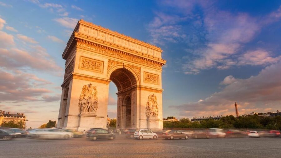 Arc de Triomphe Rooftop: Unveil History & Breathtaking Views - Key points to know before you book