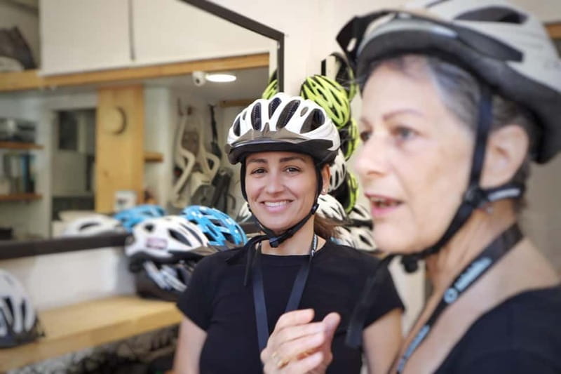 Athens: Small Group E-Bike Tour of Historic Highlights - What the e-bike equipment adds