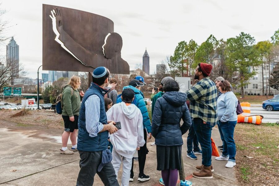 Atlanta: Martin Luther King Historical Park Walking Tour - Walking through the Martin Luther King Jr. National Historical Park