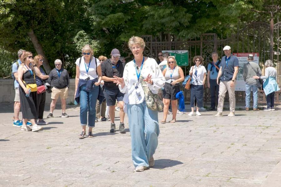 Avignon: History and Legend Walking Tour - Key points to know before you book