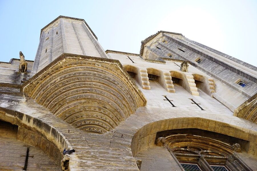 Avignon: Private Walking Tour – Discover History & Heritage - Place de l’Horloge and the First Look at Old Avignon