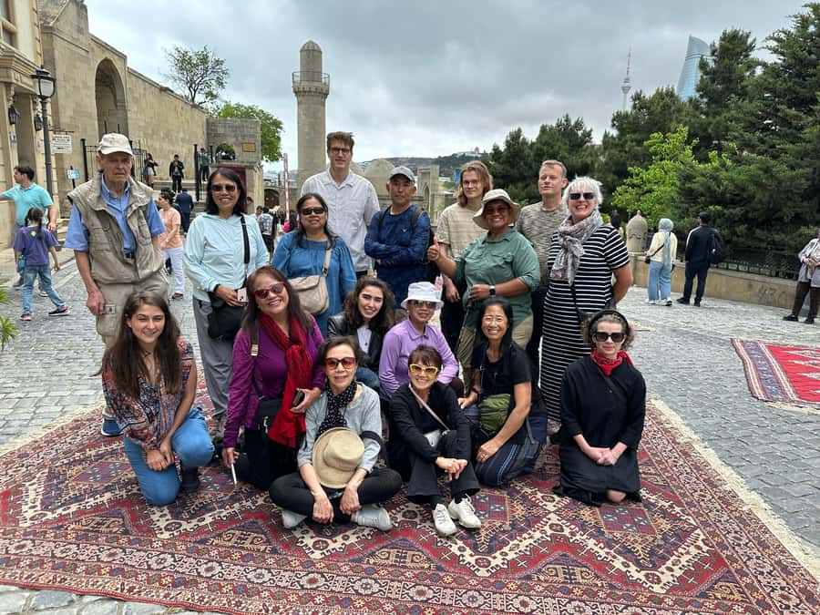 Baku: Historic and Modern Baku Tour ( Day & NIght Tour) - Entering Icherisheher through Gosha Gala Gapisi