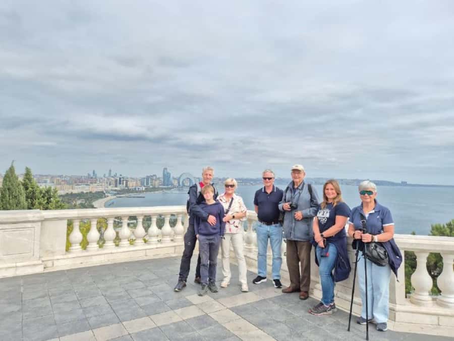 Baku Historical and modern tour in 2-3 hours+FREE Night tour - Mini Venice, Baku’s playful canal stop