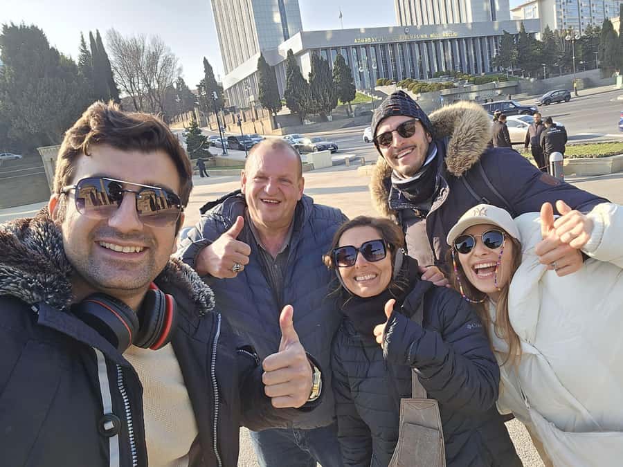 Baku: Stunning Walking Tour of Historical and Modern City - Maiden Tower and the small details of the Old City