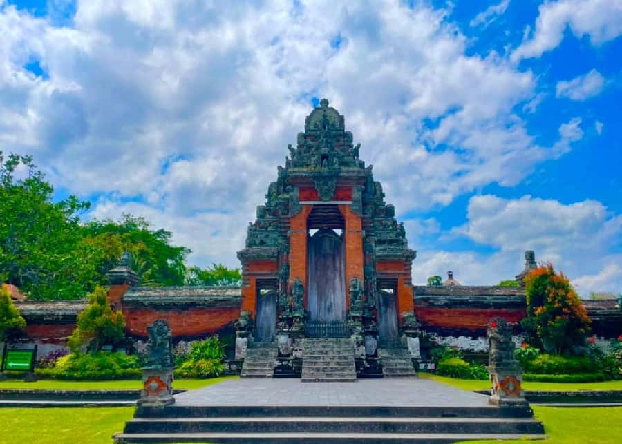 Bali: Private UNESCO World Heritage Sites Tour - The driver is your main guide