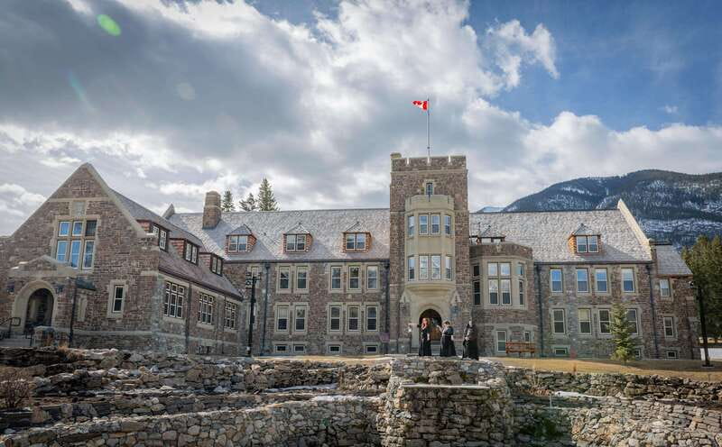 Banff: Paranormal History Walking Ghost Tour - Starting at the Good Earth Coffeehouse patio