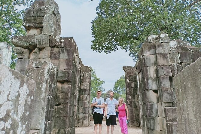 Banteay Srei and Grand Circuit Heritage Tour from Siem Reap - Preah Khan: a larger, more atmospheric stop