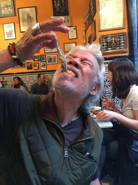 Barcelona: 3-Hour Sips, Sites & Bites Food & History Tour - Starting at Passeig d’Isabel II at 5:00 PM