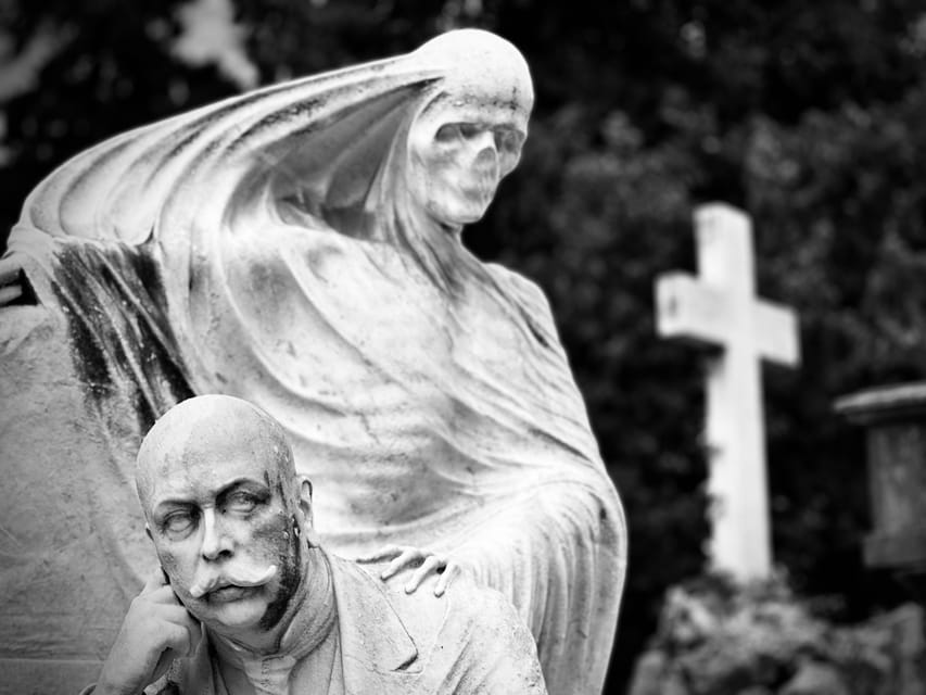 Barcelona: Cemetery Tour - Gothic Graves & Local History - Key points to know before booking