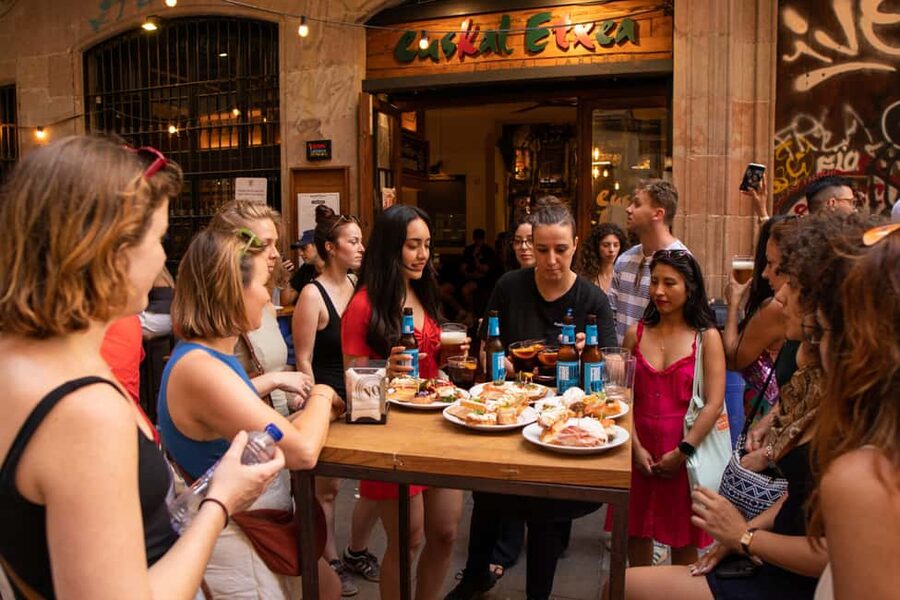 Barcelona Tapas Tour, Taverns, History & Local Culture - Why this tapas walk works