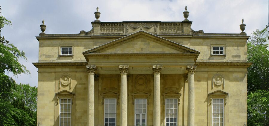 Bath : 2 Hour Historic Walking Tour With An App - Bath Street and the Roman Baths