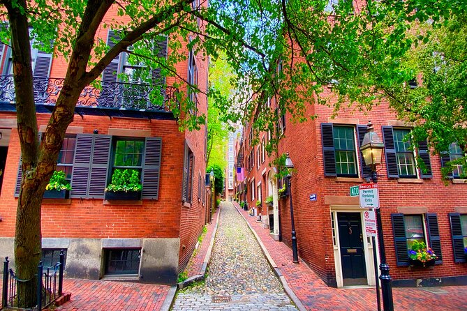 Beacon Hill Boston History + Photo Walking Tour (SMALL Group) - Starting at 34 Beacon Street