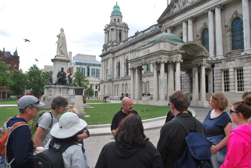 Belfast: Best of Belfast History, Culture & Art Walking Tour - Starting at Belfast City Hall