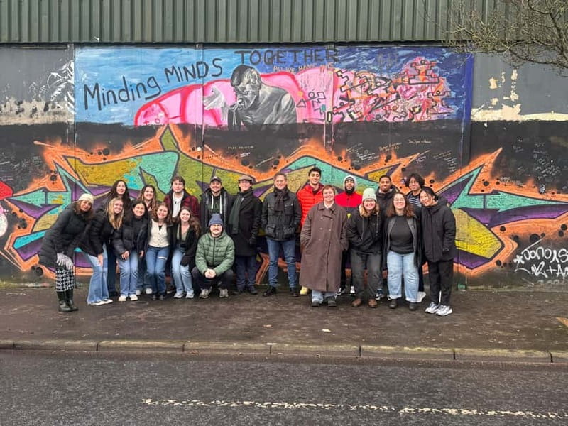 Belfast: Peacewall and Political History Black Taxi Cab Tour - Falls Road and the Irish nationalist story
