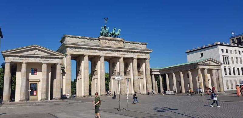 Berlin Beers & Battlefields Tour: War History & German Beer - The Boros Bunker and Berlin’s changing identity