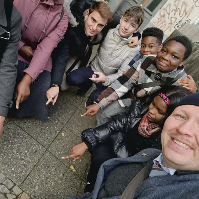 Berlin: History and Sightseeing with Kids (Free for Kids) - A short video that adds real value