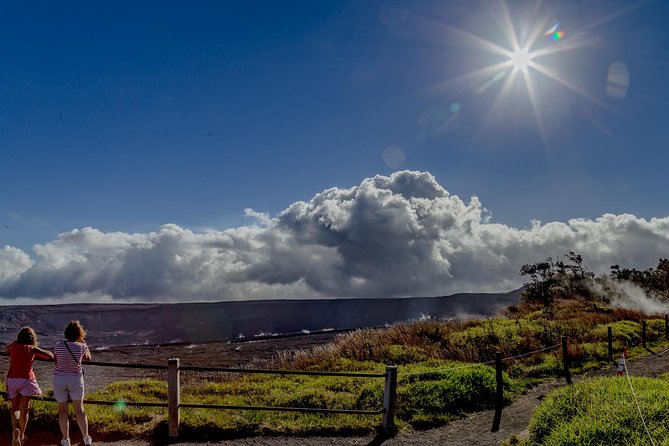 Big Island in a Day: Volcanoes Waterfalls Sightseeing and History - Waipio Valley and the Hamakua Coast