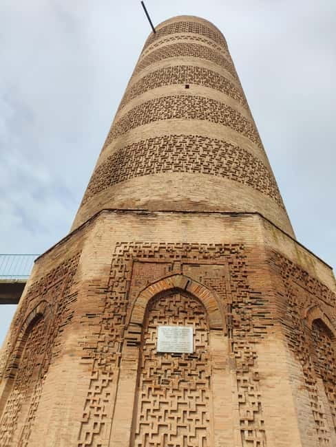 Bishkek: Ancient Burana Tower and Konorchek Canyons Day Trip - The optional Issyk-Kul extension